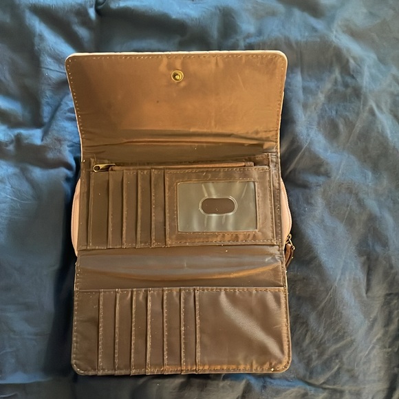 Wallet - Picture 3 of 8